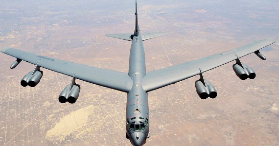 B-52_Stratofortress_assigned_to_the_307th_Bomb_Wing_cropped